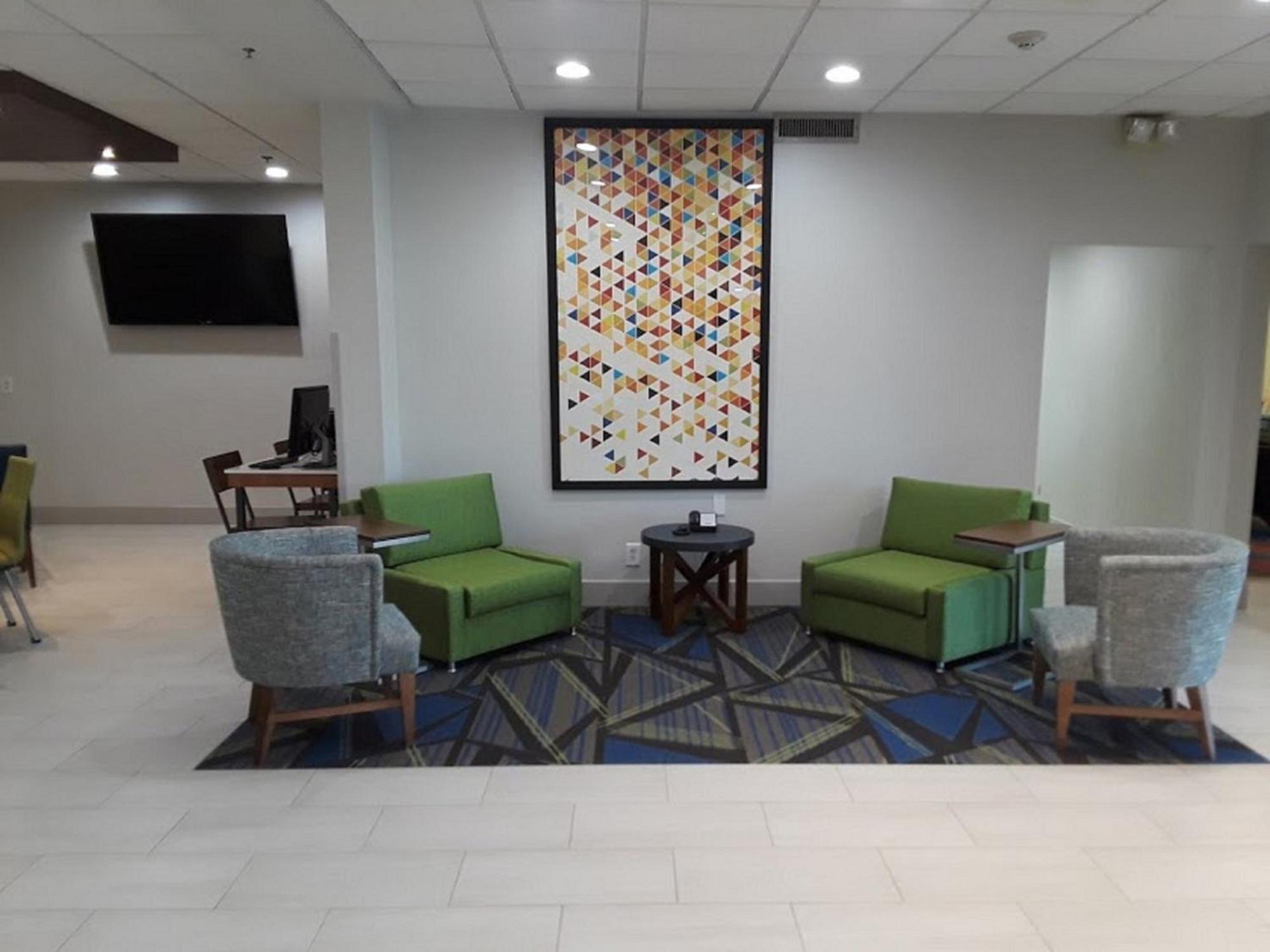Holiday Inn Express Easton By Ihg Exteriér fotografie
